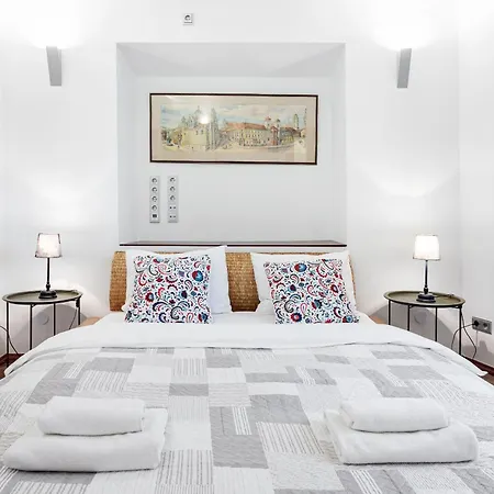 Saint Ignoto Bright 1 Bedroom *